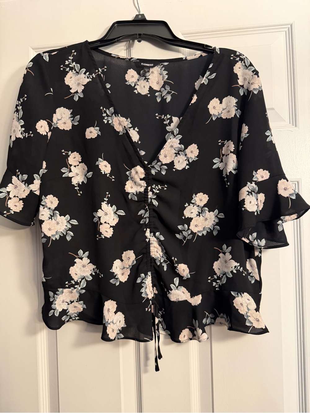 Express Black Floral Ruched V-Neck Blouse, M